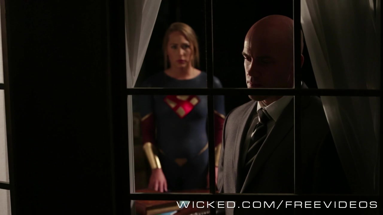 Supergirl Parodi - Lex Luthor fucks Supergirl (XXX parody) Â» PornoReino.com
