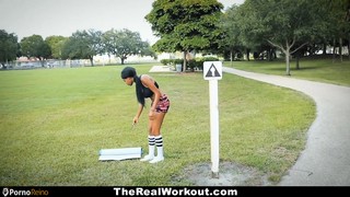 Ebony Babe Fucks Trainer After Workout
