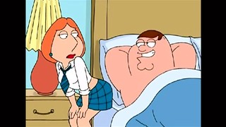 Lois le hace una mamada a Peter, después le cabalga la polla y recibe un facial