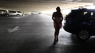 Busty MILF fucked in the parking lot