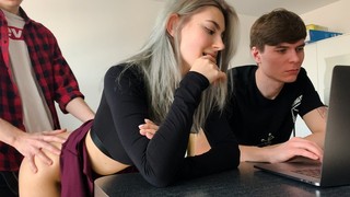 Cuckold Eva Elfie fucked while boyfriend on laptop